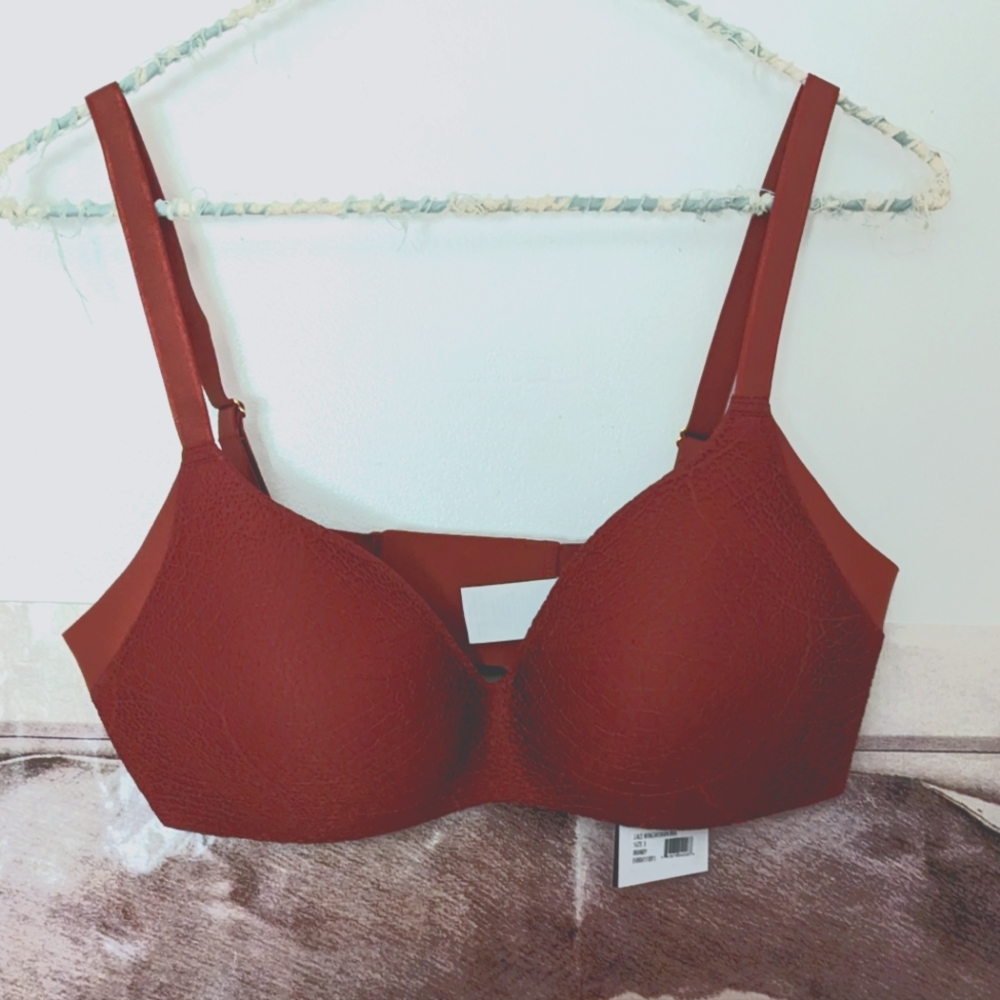 BNWT Knix Lace Wingwoman Bra size 3 Brandy
